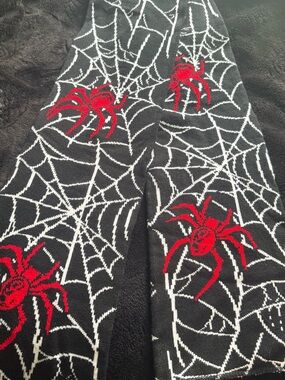 BRAND NEW Black Spider Web Knit Scarf with Red Spiders